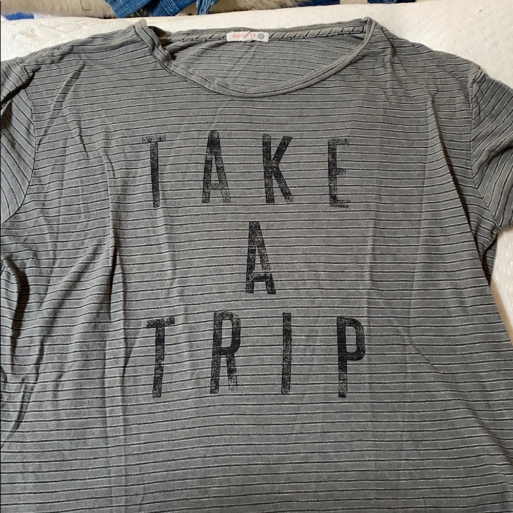 sundry graphic tee